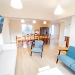 Tatil Evi Maison A 10 Min Du Centre Dans Avenue Privee ! Nantes