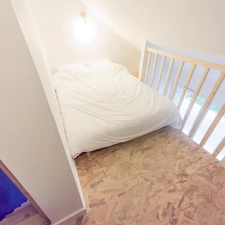 Maison A 10 Min Du Centre Dans Avenue Privee ! Дом отдыха