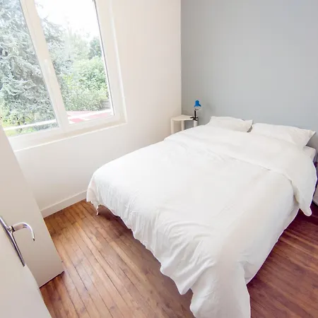 Дом отдыха Maison A 10 Min Du Centre Dans Avenue Privee !