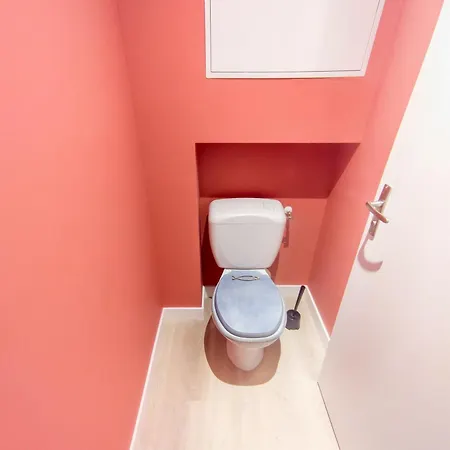 Maison A 10 Min Du Centre Dans Avenue Privee ! Нант