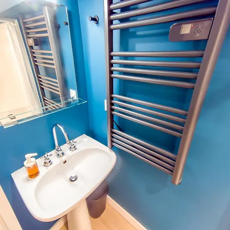 Дом отдыха Maison A 10 Min Du Centre Dans Avenue Privee !