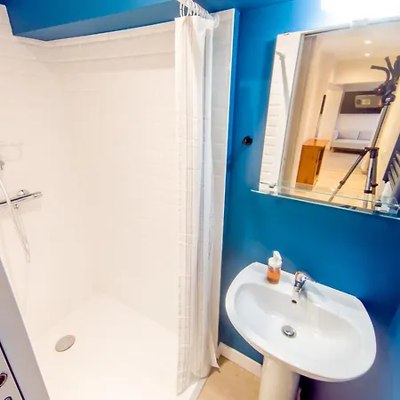 Дом отдыха Maison A 10 Min Du Centre Dans Avenue Privee !