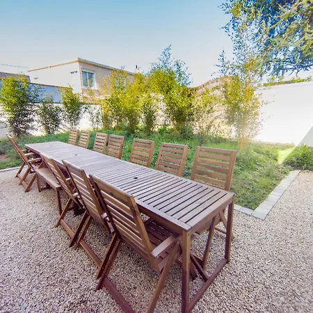 Maison à 10 Min Du Centre Dans Avenue Privée !