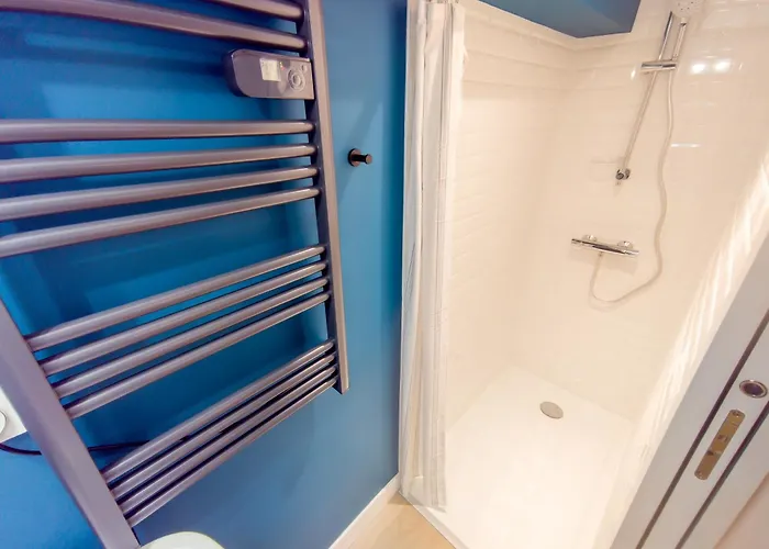 度假居 Maison A 10 Min Du Centre Dans Avenue Privee !