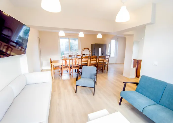 Prázdninový dům Maison A 10 Min Du Centre Dans Avenue Privee ! Nantes