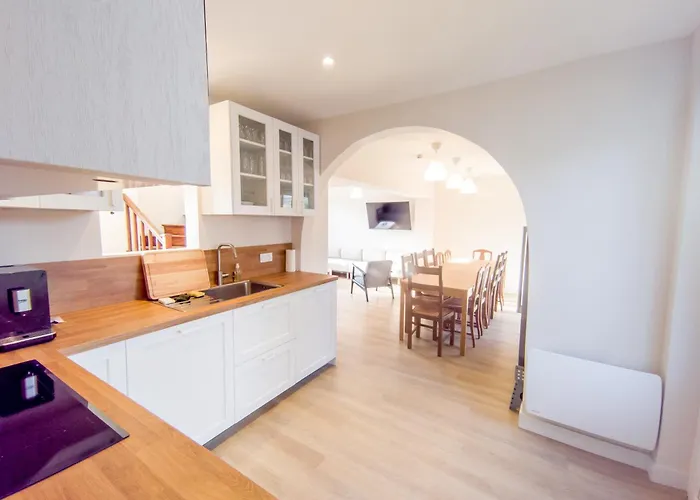 Prázdninový dům Maison A 10 Min Du Centre Dans Avenue Privee ! Nantes