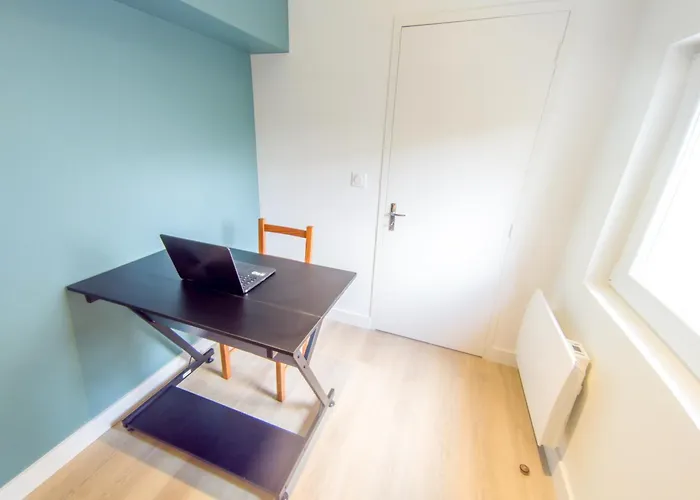 Prázdninový dům Maison A 10 Min Du Centre Dans Avenue Privee ! Nantes